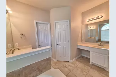14117 Signal Hill Drive, Little Elm, TX 75068 - Photo 15