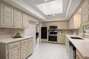 1422 Lincoln Dr, Carrollton, TX 75006 - Photo 7