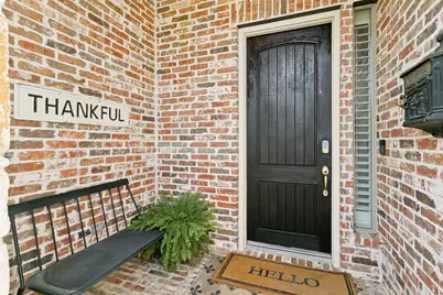 2429 Lady Of The Lake Boulevard, Lewisville, TX 75056 - Photo 3