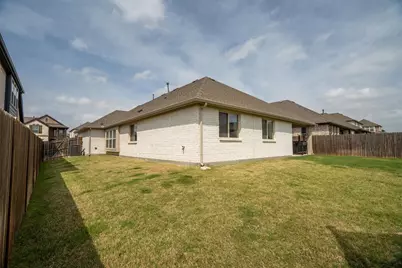 9201 Amistad Lane, Denton, TX 76226 - Photo 33