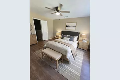4512 Saddlebrook Drive, Carrollton, TX 75010 - Photo 11
