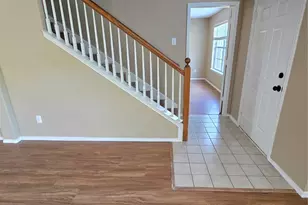 4512 Saddlebrook Dr, Carrollton, TX 75010 - Photo 3