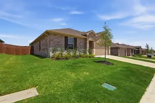 564 Marsh St, Cleburne, TX 76033 - Photo 27