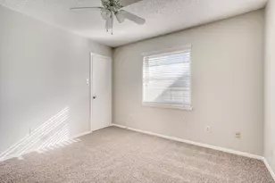 5912 Woodmeadow Dr, Arlington, TX 76016 - Photo 5