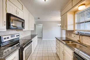5912 Woodmeadow Dr, Arlington, TX 76016 - Photo 3