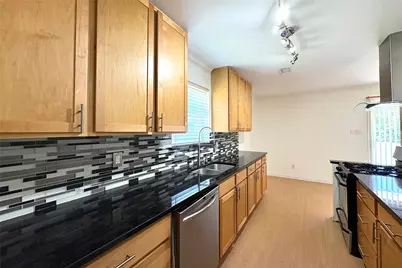 601 Carpenter Drive, Garland, TX 75040 - Photo 5