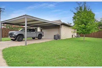 10204 McCree Road, Dallas, TX 75238 - Photo 17