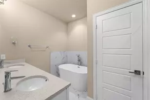 2952 Sheridan Dr, Carrollton, TX 75010 - Photo 19