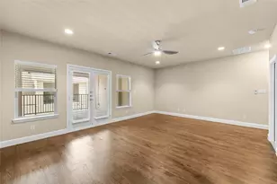 2952 Sheridan Dr, Carrollton, TX 75010 - Photo 11