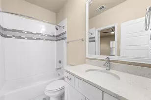 2952 Sheridan Dr, Carrollton, TX 75010 - Photo 13