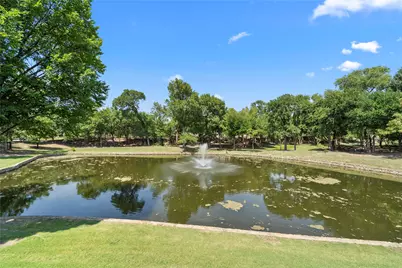 2952 Sheridan Drive, Carrollton, TX 75010 - Photo 13