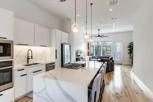 929 Bayonne St, Dallas, TX 75212 - Photo 7