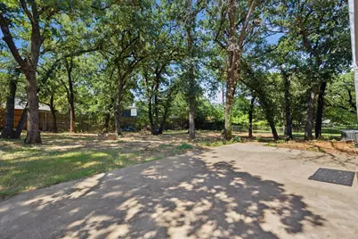 4308 Borden Drive, Arlington, TX 76017 - Photo 9