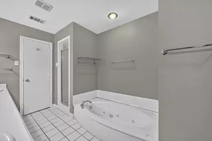 8833 Kenton Dr, Dallas, TX 75231 - Photo 13
