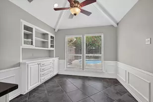 8833 Kenton Dr, Dallas, TX 75231 - Photo 9