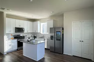 902 Feldspar Way, Princeton, TX 75407 - Photo 3