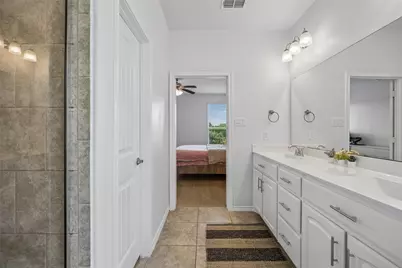 9220 Bronze Meadow Drive, Fort Worth, TX 76131 - Photo 25