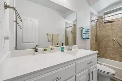 9220 Bronze Meadow Drive, Fort Worth, TX 76131 - Photo 5