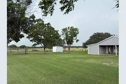 429 Hcr 1227, Whitney, TX 76692 - Photo 3