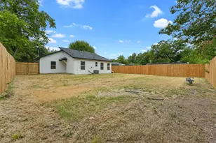 818 Chickasaw Trce, Grand Prairie, TX 75051 - Photo 27
