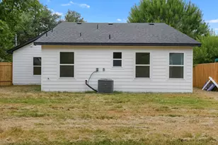 818 Chickasaw Trce, Grand Prairie, TX 75051 - Photo 27