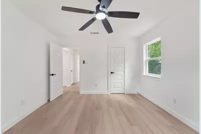 818 Chickasaw Trace, Grand Prairie, TX 75051 - Photo 15