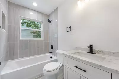 818 Chickasaw Trace, Grand Prairie, TX 75051 - Photo 19