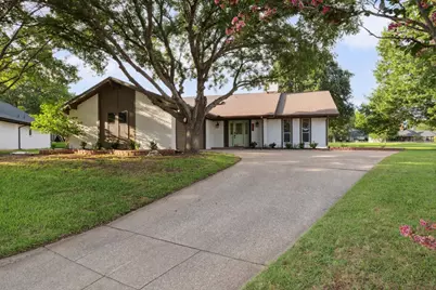 1308 Clubhouse Court, Mansfield, TX 76063 - Photo 7
