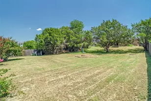 3907 Frisco Cir, Granbury, TX 76048 - Photo 25