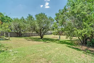 3907 Frisco Cir, Granbury, TX 76048 - Photo 23