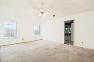 3907 Frisco Cir, Granbury, TX 76048 - Photo 11