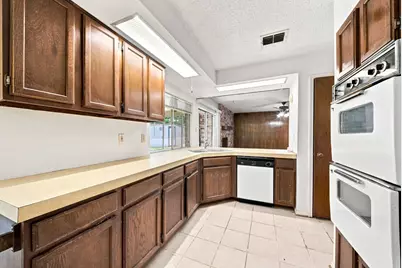 12319 Monticeto Lane, Meadows Place, TX 77477 - Photo 7