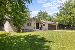 513 Talley Dr, Sherman, TX 75092 - Photo 3