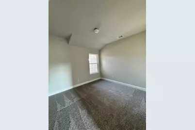 548 Hutchinson Lane, Lewisville, TX 75077 - Photo 15