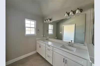 548 Hutchinson Lane, Lewisville, TX 75077 - Photo 25
