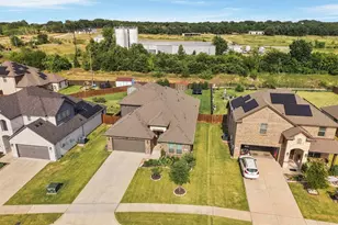 1133 Rushmore Dr, Burleson, TX 76028 - Photo 35
