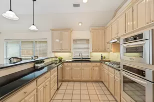 1105 Hills Creek Dr, McKinney, TX 75072 - Photo 13