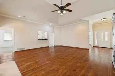 1105 Hills Creek Drive, McKinney, TX 75072 - Photo 7