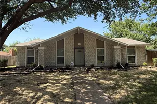 1914 Chisholm Trail, Grand Prairie, TX 75052 - Photo 1