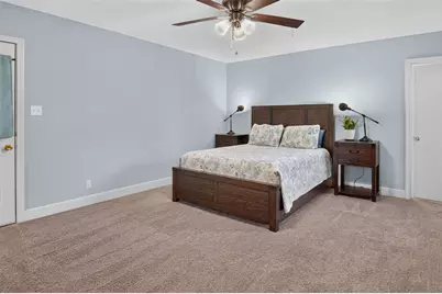 825 Elm Street, Graham, TX 76450 - Photo 19