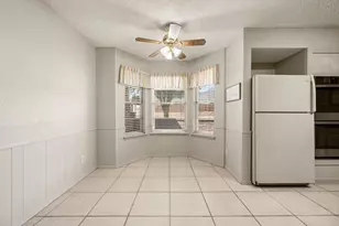 1002 Shady Brook Dr, Grapevine, TX 76051 - Photo 11
