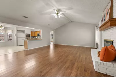 1002 Shady Brook Drive, Grapevine, TX 76051 - Photo 7
