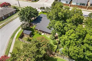 1002 Shady Brook Dr, Grapevine, TX 76051 - Photo 37