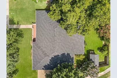 1002 Shady Brook Drive, Grapevine, TX 76051 - Photo 39