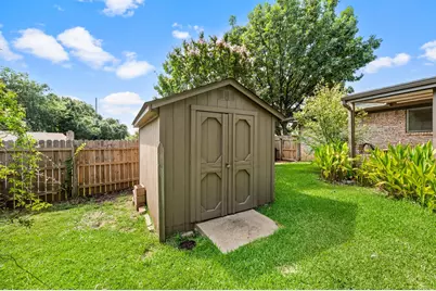 1002 Shady Brook Drive, Grapevine, TX 76051 - Photo 31