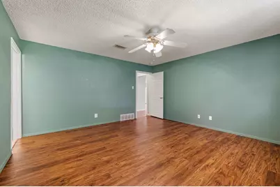 1002 Shady Brook Drive, Grapevine, TX 76051 - Photo 19