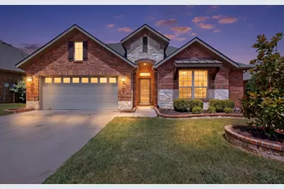 9215 Moon River Court, Arlington, TX 76002 - Photo 1