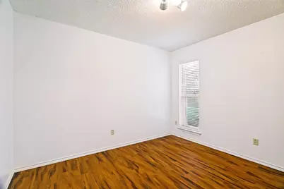 1032 Cherrywood Lane, Carrollton, TX 75006 - Photo 17