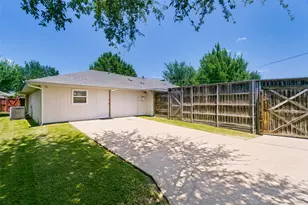 1032 Cherrywood Ln, Carrollton, TX 75006 - Photo 23