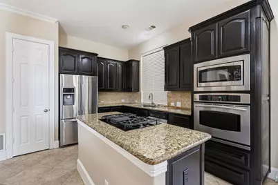 2310 Queen Morgan Lane, Lewisville, TX 75056 - Photo 13